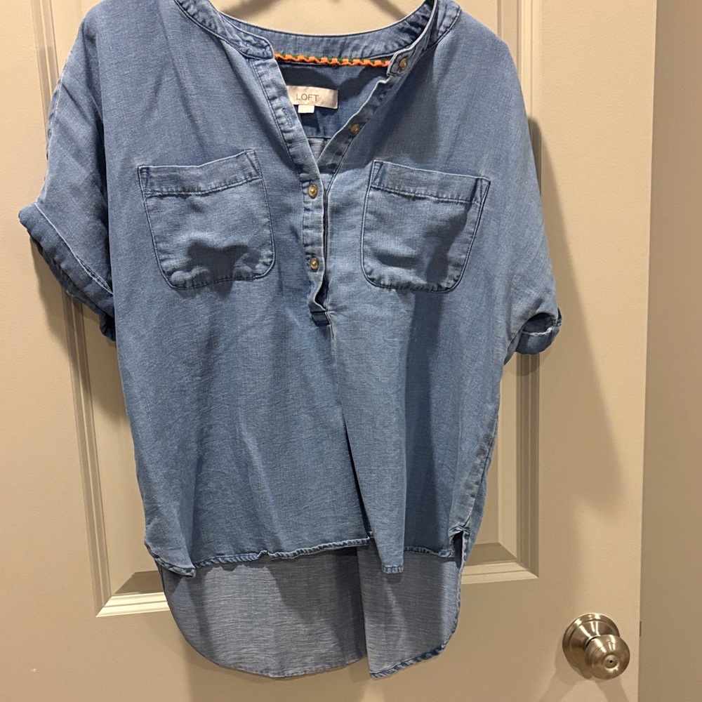 LOFT Light Blue Denim Button-Up Shirt Size Small